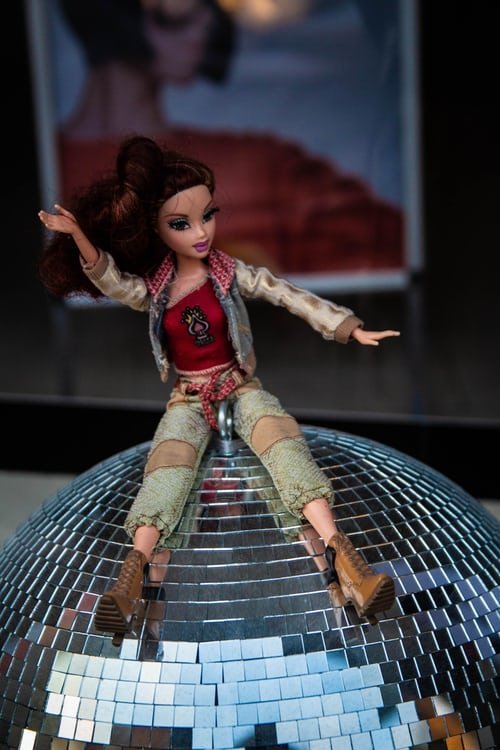 Time for Barbie to go by Etienne Assenheimer