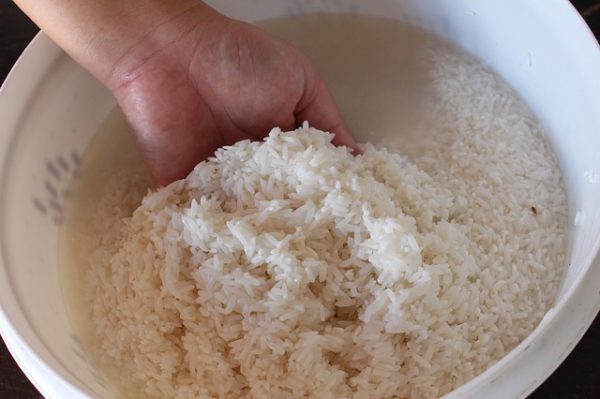 Cooking Rice in Cuenca By Unknown