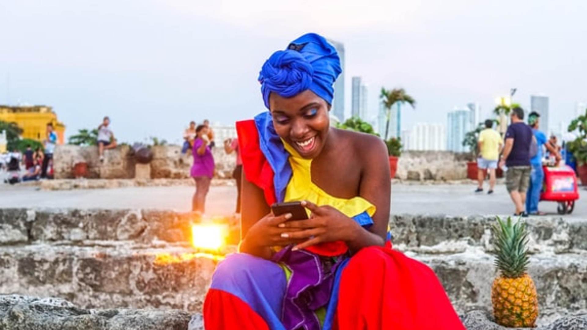 Parce, Mona, and Other Colombian Must-Know Slang!