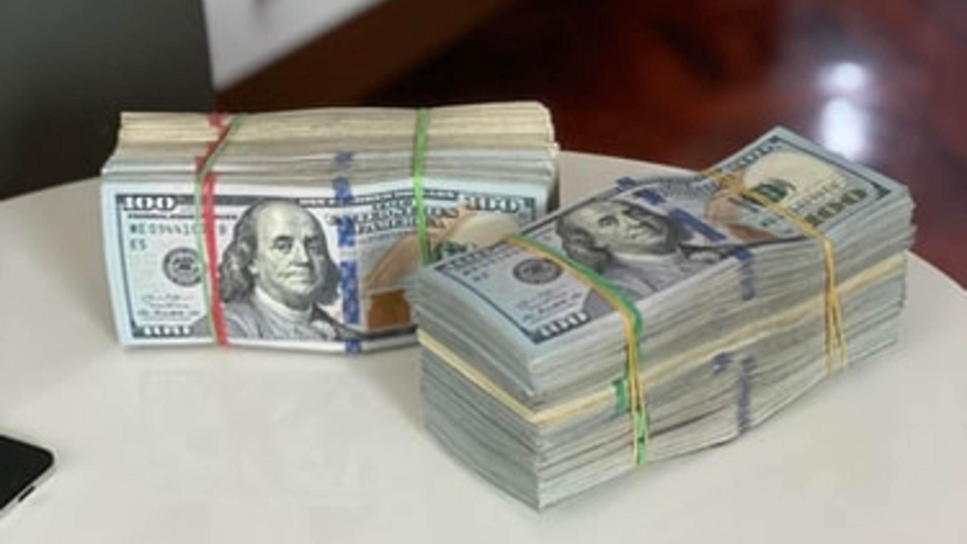 Living in Medellin, Colombia on $500 USD a Month