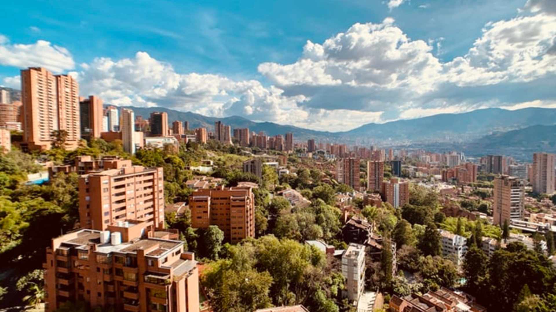 Opening a U.S. Subsidiary Office in Colombia