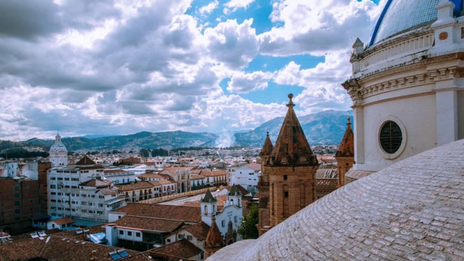 Expat Essentials: Living in Cuenca, Ecuador
