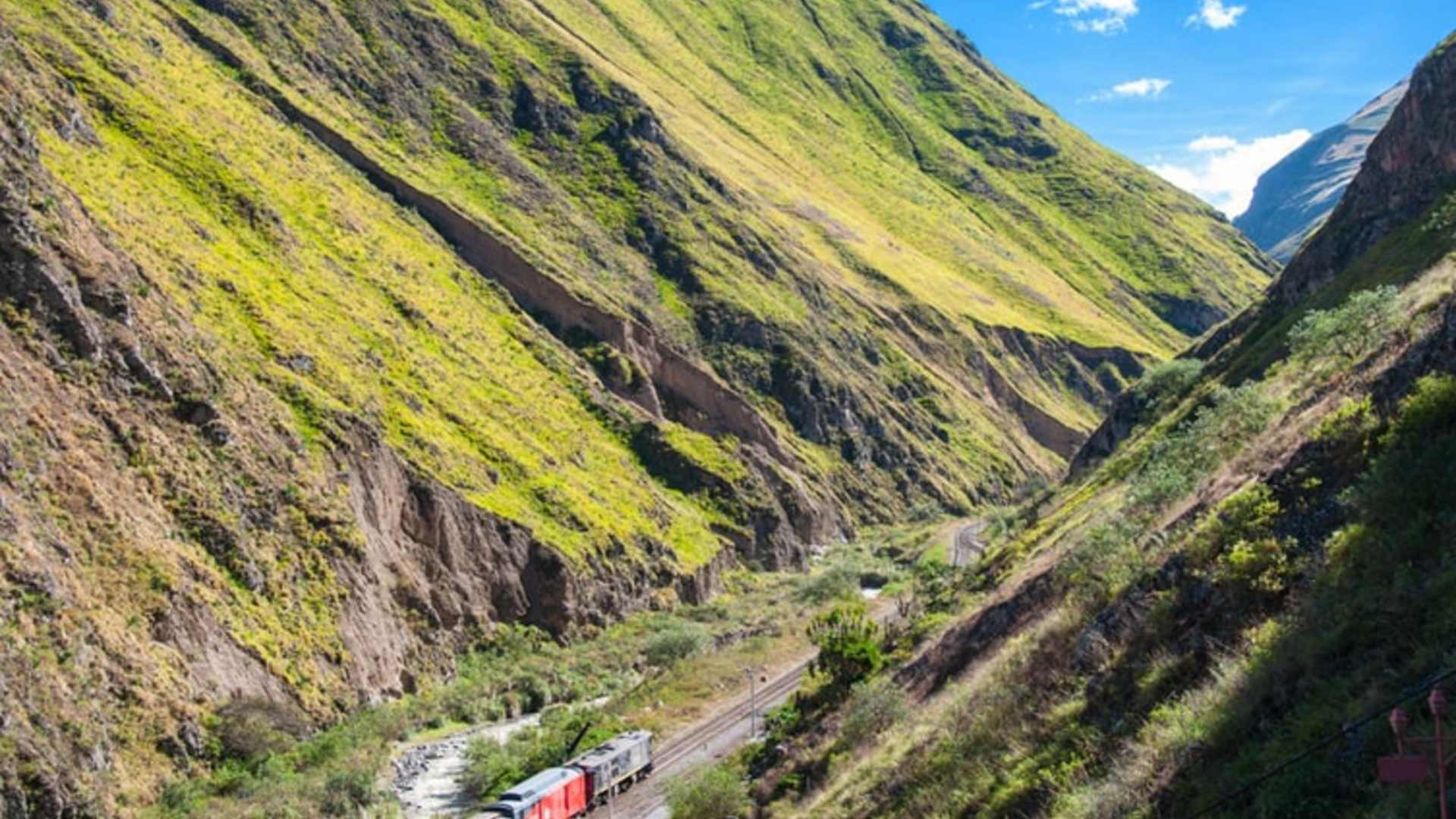 Flowing With the Current: Considering Cuenca, Ecuador